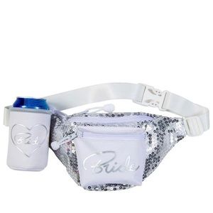 Bridal fanny pack 👰